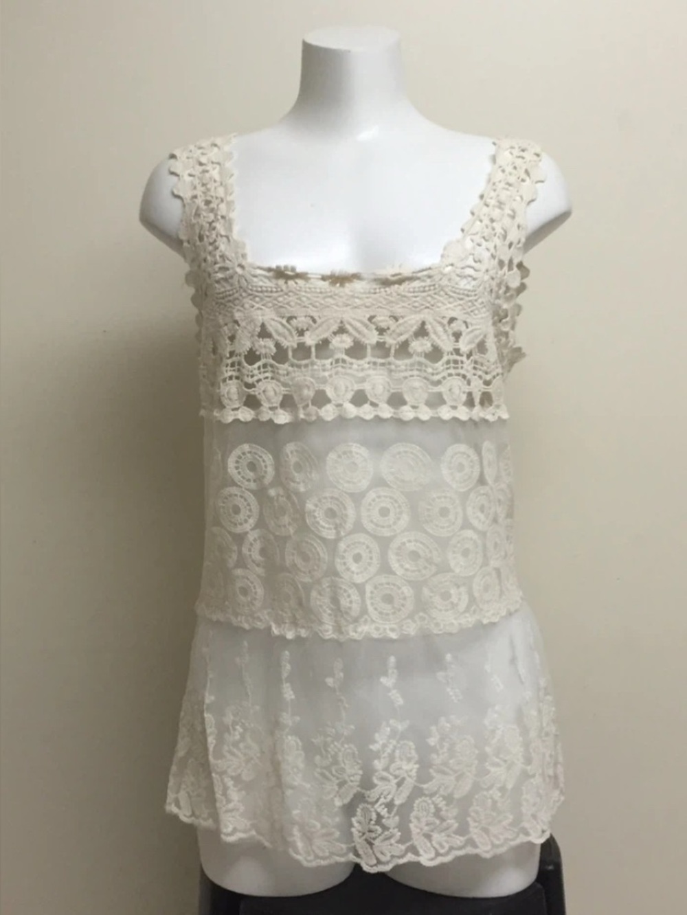 Lace Crochet Tank Top - Cream